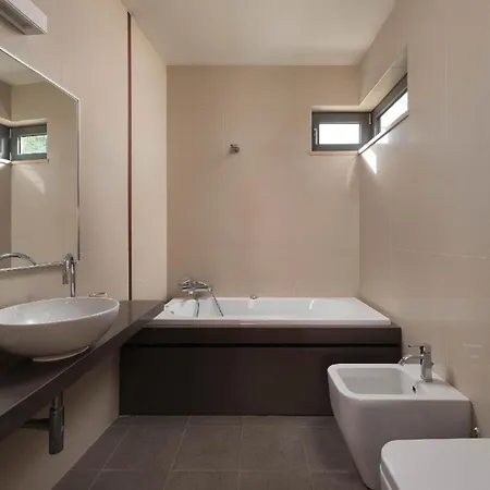 Ferienhaus Mit Privatpool Fuer 8 Personen Ca 160 Qm In Ialysos, Dodekanes Rhodos