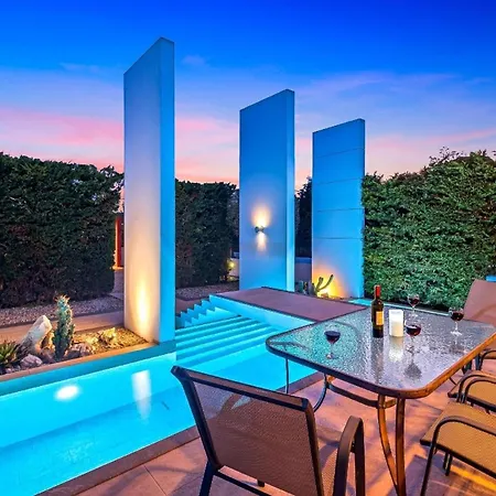 Ferienhaus Mit Privatpool Fuer 8 Personen Ca 160 Qm In Ialysos, Dodekanes Rhodos Σπίτι διακοπών *