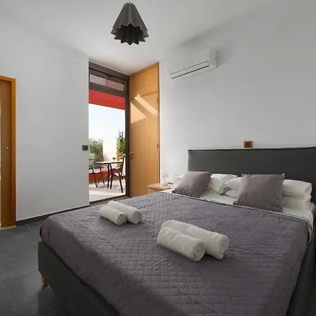 Ferienhaus Mit Privatpool Fuer 8 Personen Ca 160 Qm In Ialysos, Dodekanes Rhodos *