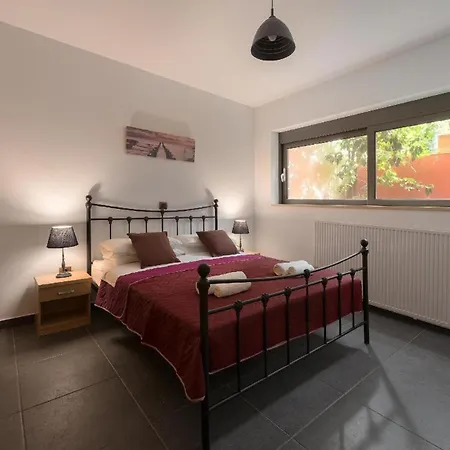 Ferienhaus Mit Privatpool Fuer 8 Personen Ca 160 Qm In Ialysos, Dodekanes Rhodos איקסיה